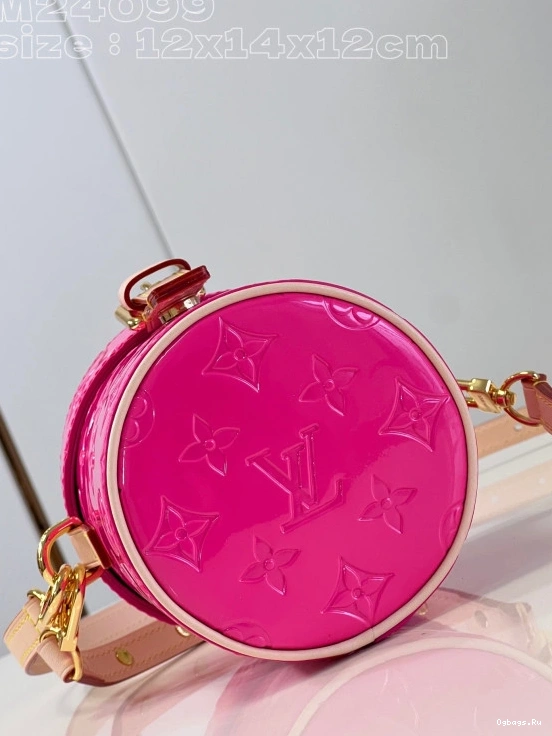 LOUIS VUITTON Astor 0203